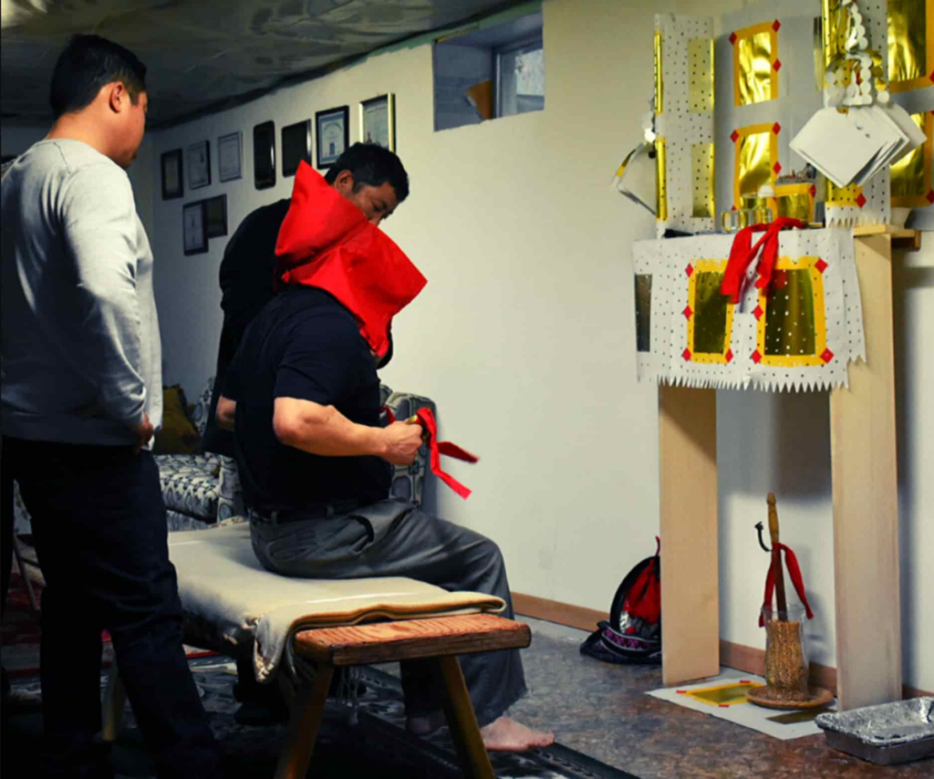 chamane hmong mai thao